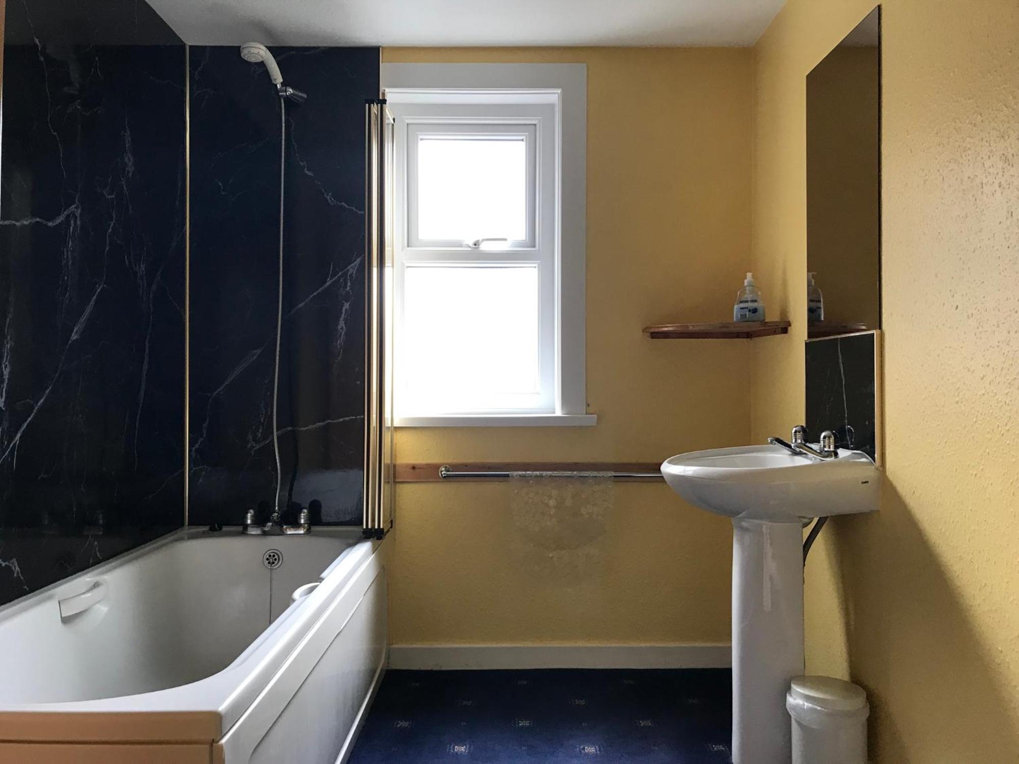 The Old Coach House Hotel Buckie Room photo